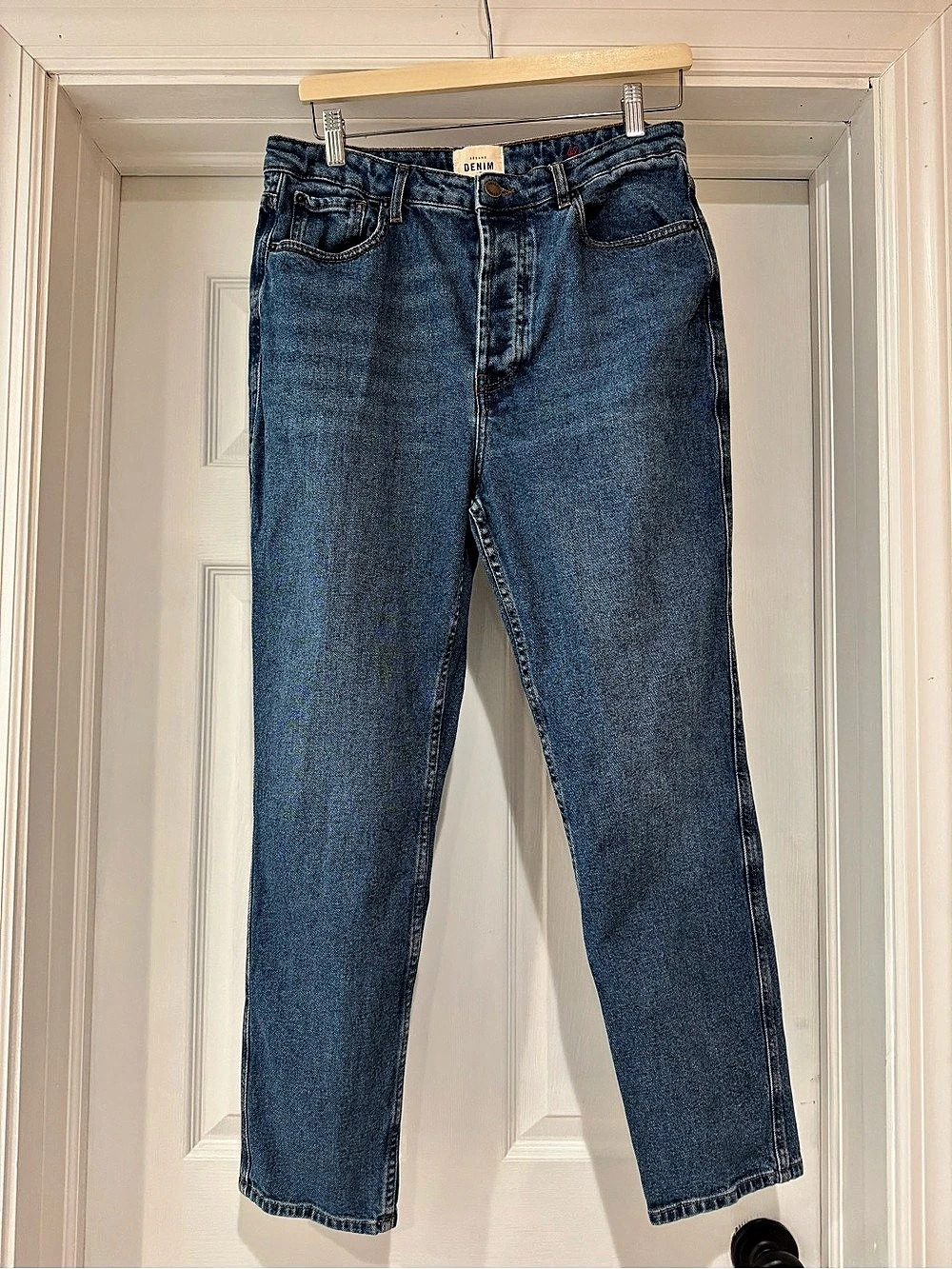 Sezane Denim Brut Sex Tapered Jeans in Denim Blue